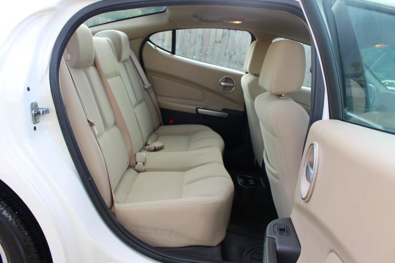 Used 2008 Pontiac Grand Prix w/ Preferred Package FWD image 30