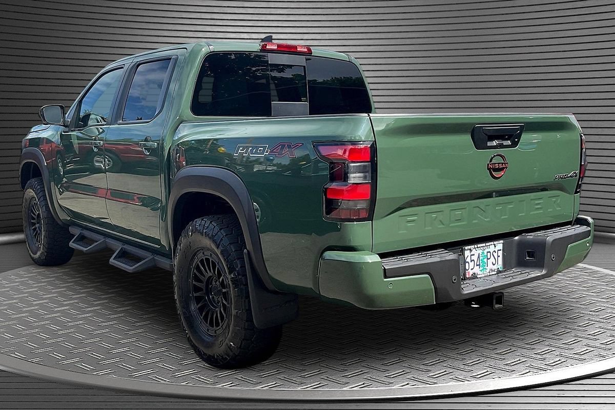 Used 2023 Nissan Frontier PRO-4X w/ Pro Convenience Package AWD/4WD image 4