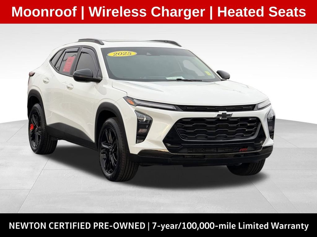 Used 2025 Chevrolet Trax ACTIV w/ Sunroof Package
