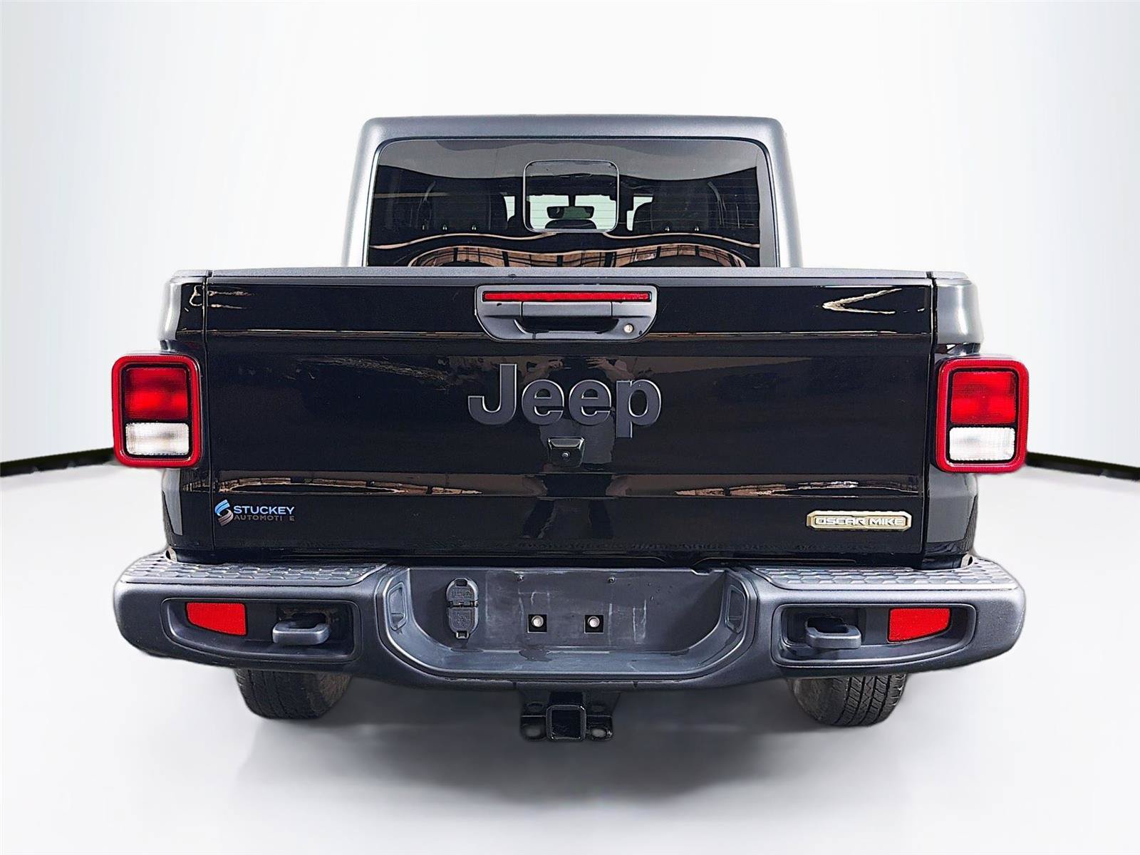 Used 2023 Jeep Gladiator Sport AWD/4WD image 10