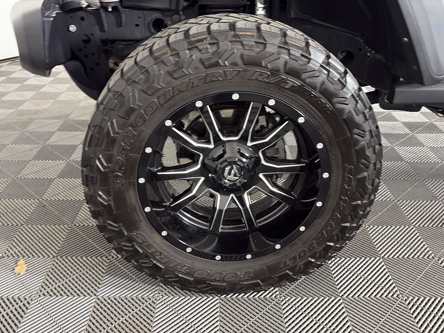 Used 2021 Jeep Wrangler Unlimited Rubicon 4xe w/ Cold Weather Group image 18