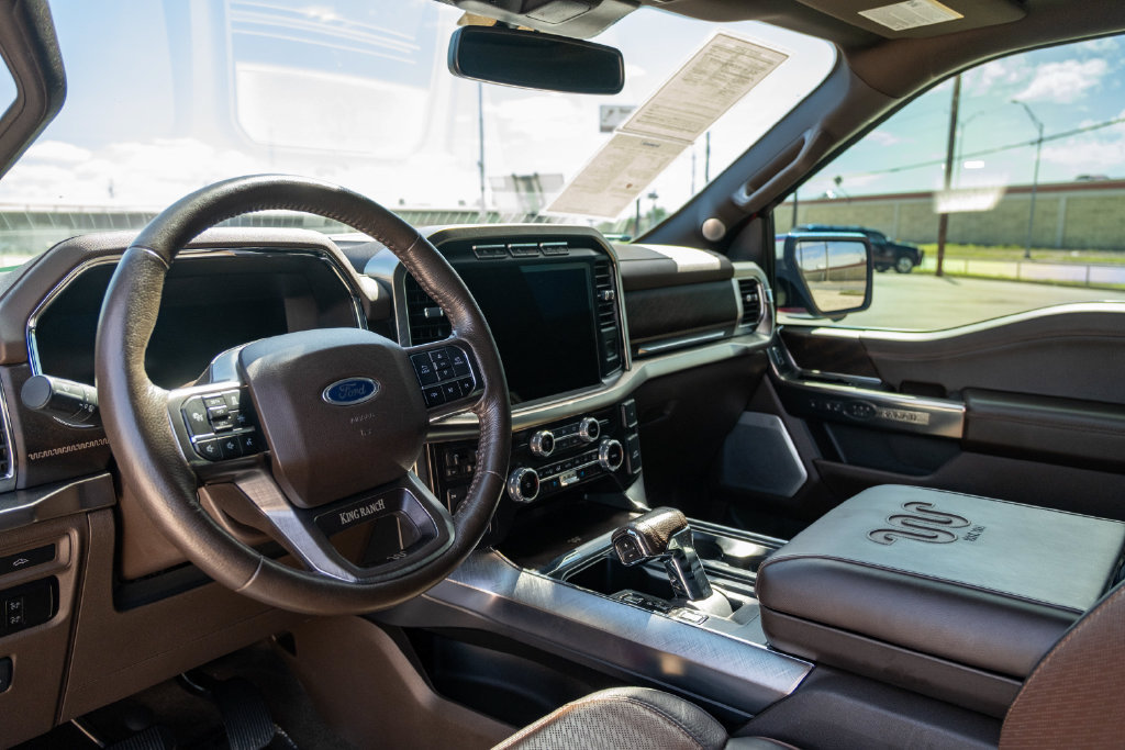 Used 2023 Ford F150 King Ranch w/ Equipment Group 601A High AWD/4WD image 16