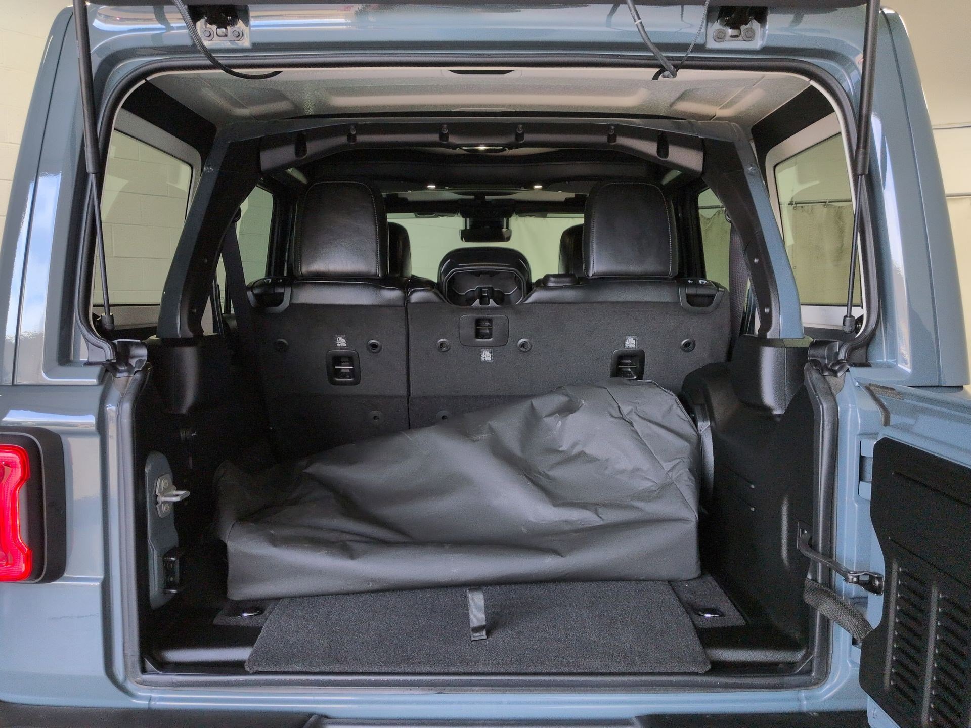 Certified 2025 Jeep Wrangler Unlimited Rubicon image 22