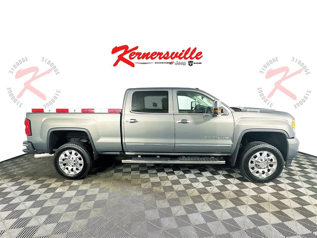 Used 2018 GMC Sierra 2500 Denali w/ Duramax Plus Package image 8