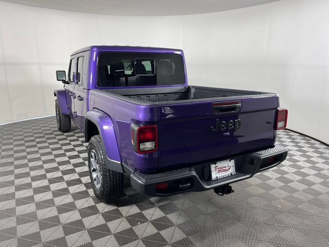 New 2026 Jeep Gladiator Sport AWD/4WD image 3