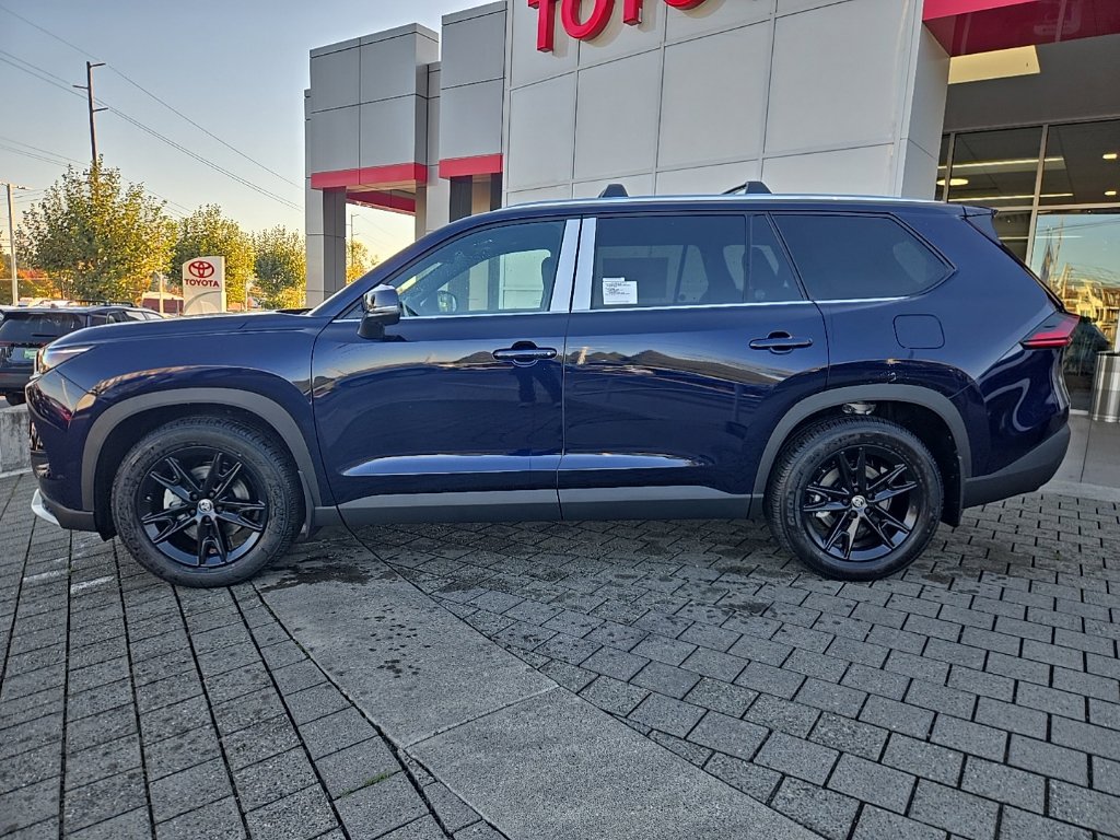 New 2026 Toyota Grand Highlander AWD Hybrid image 2