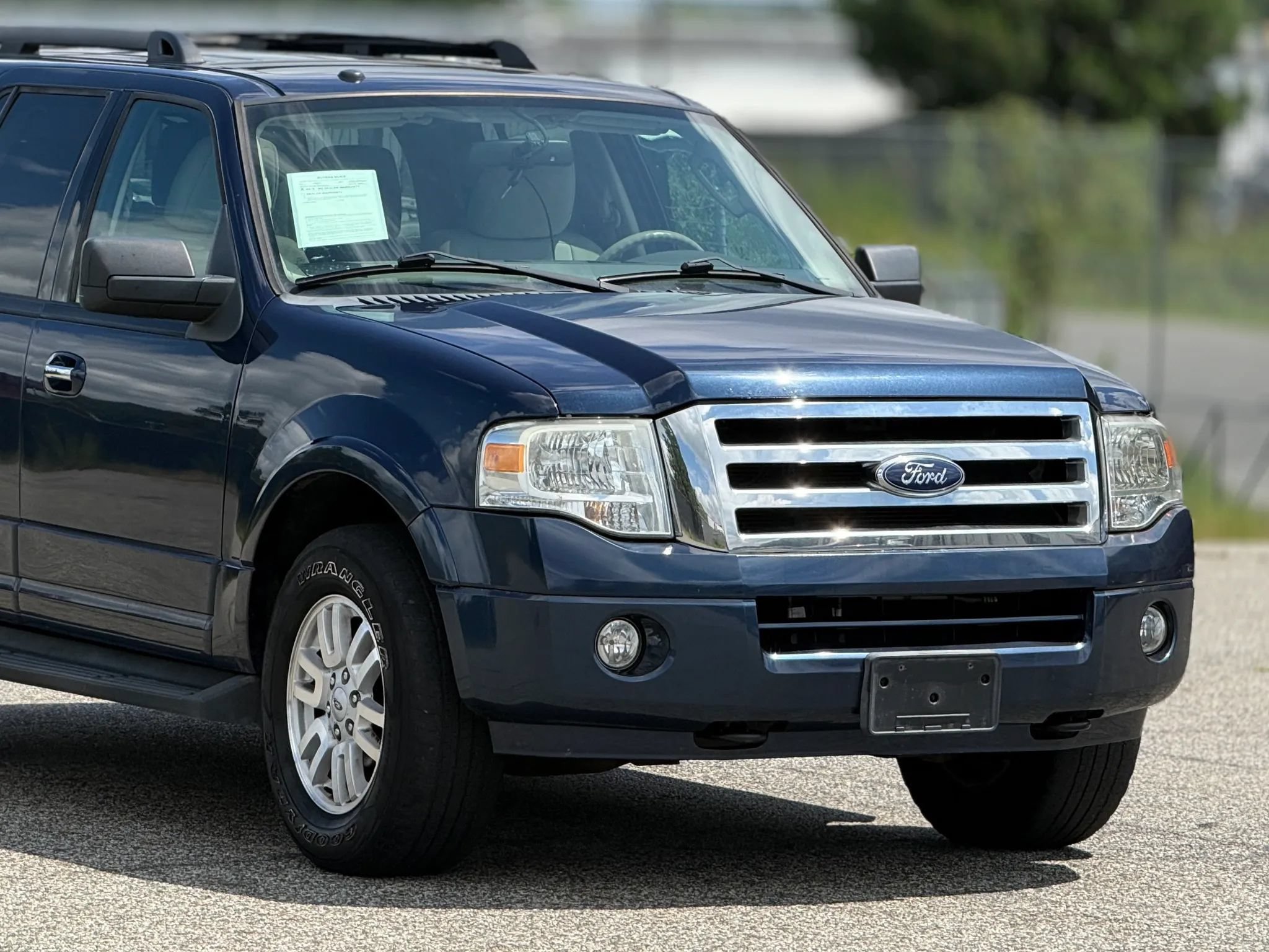 Used 2014 Ford Expedition XLT AWD/4WD image 15
