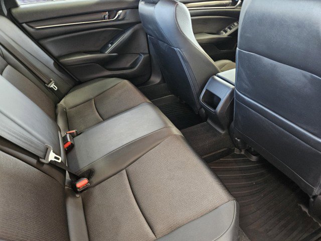 Used 2020 Honda Accord Sport image 11