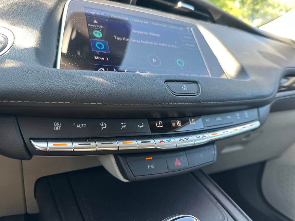 Used 2022 Cadillac XT4 Premium Luxury w/ Safety Alert Package AWD/4WD image 47