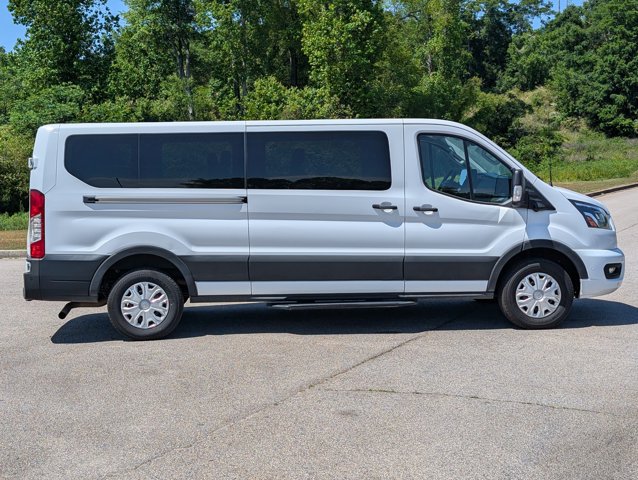 Used 2023 Ford Transit 350 XLT RWD image 14