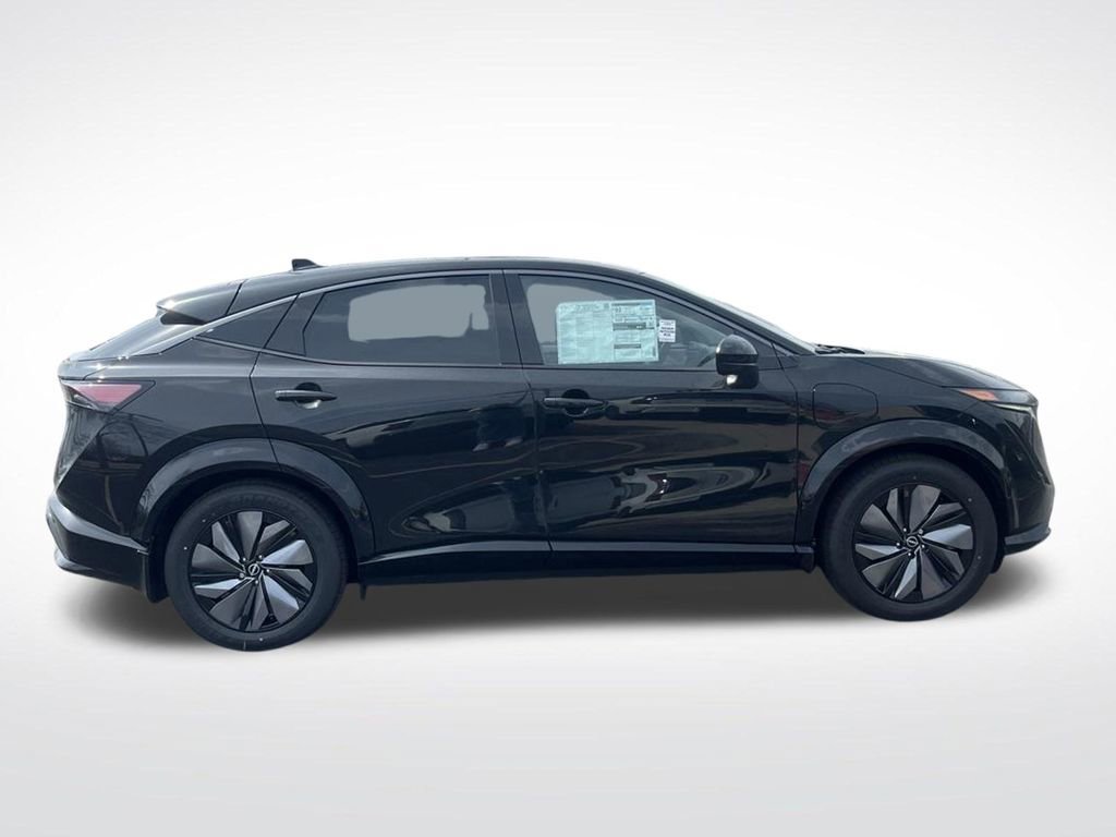 New 2025 Nissan Ariya AWD image 6