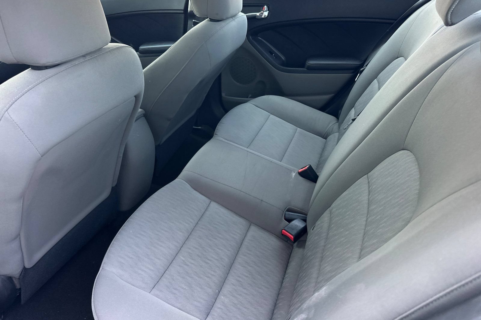 Used 2016 Kia Forte LX FWD image 12