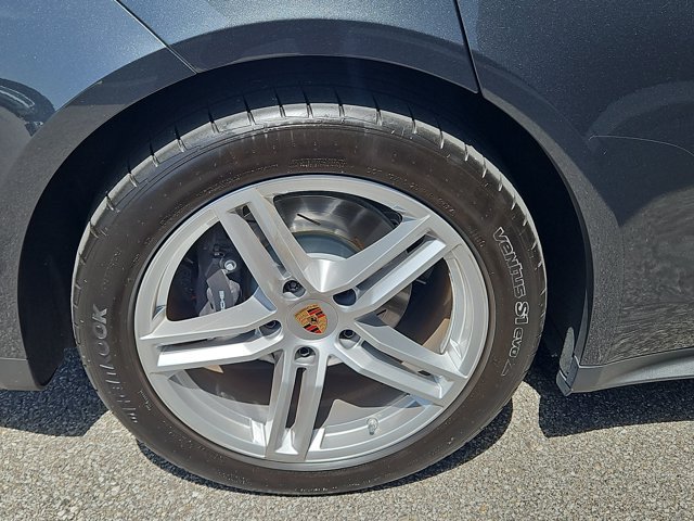 Certified 2024 Porsche Panamera 4 AWD/4WD image 13