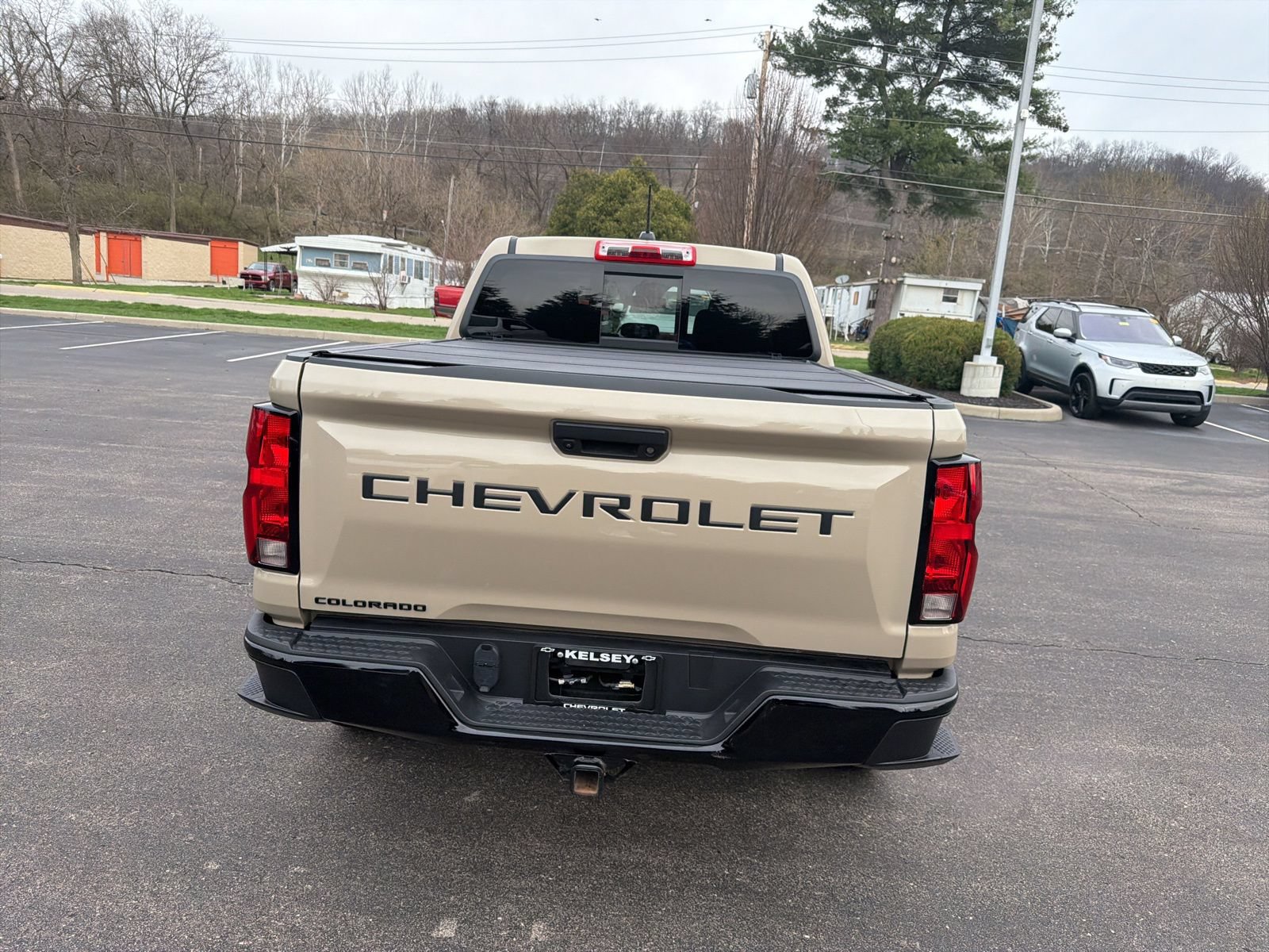 Used 2024 Chevrolet Colorado Trail Boss w/ Advanced Trailering Package AWD/4WD image 4