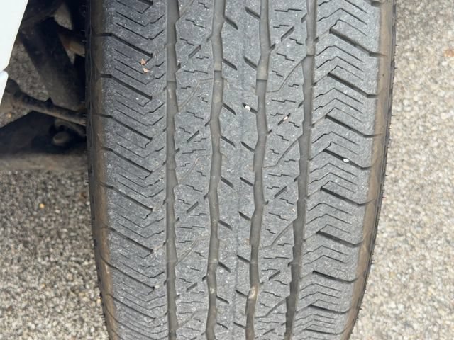 Used 2025 Ford F150 Lariat AWD/4WD image 36