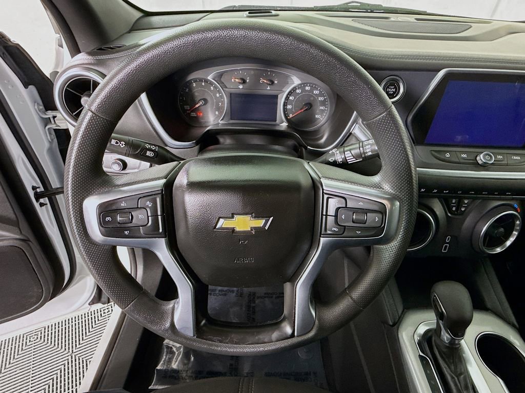 Used 2021 Chevrolet Blazer LT FWD image 19