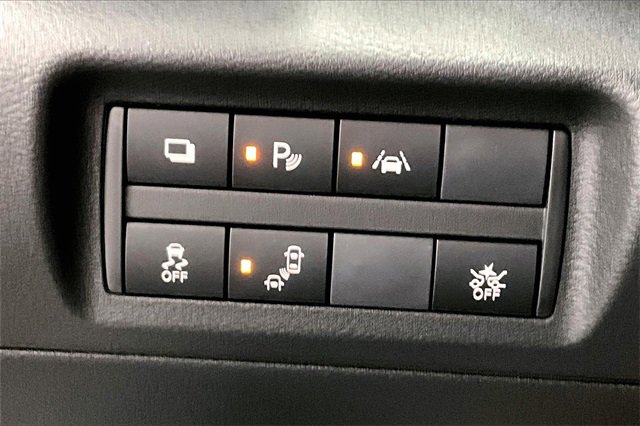 New 2025 Nissan Kicks Play S image 27