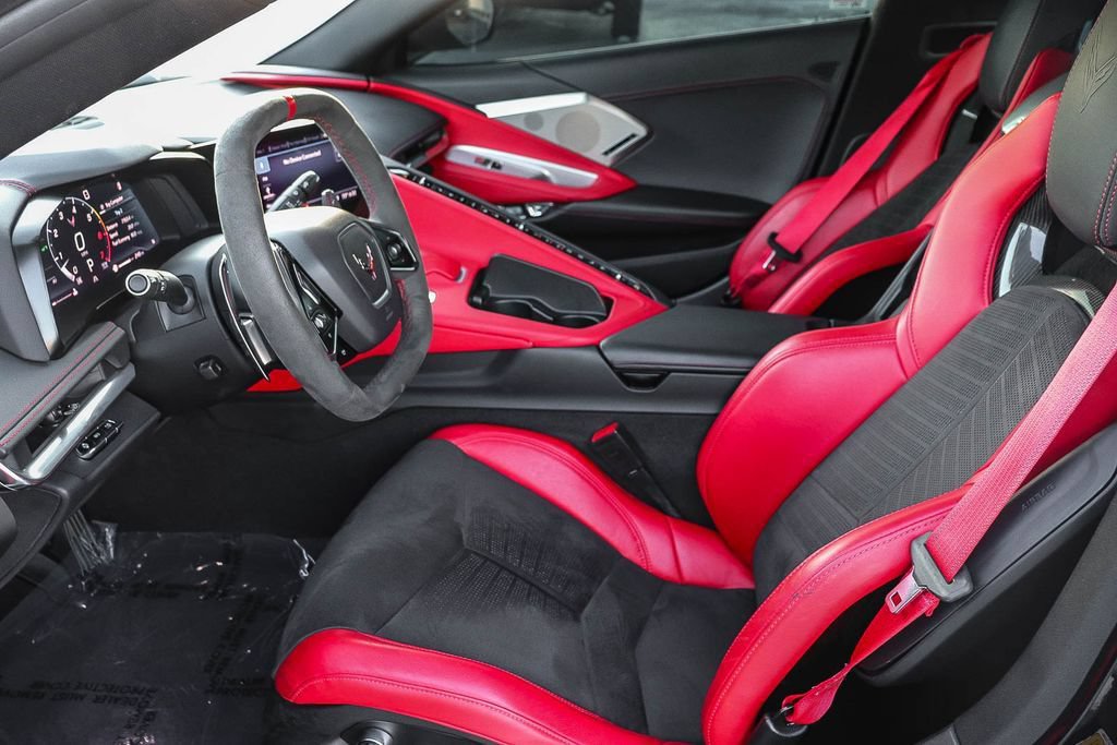 Used 2020 Chevrolet Corvette Stingray Preferred Cpe w/ 2LT Preferred Equipment Group RWD image 20