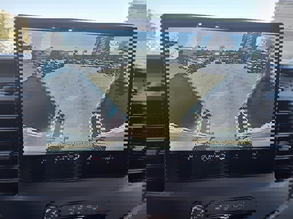 New 2026 Ford Transit 250 148 Medium Roof w/ Load Area Protection Package image 9