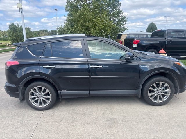 Used 2016 Toyota RAV4 Limited w/ Advanced Technology Package AWD/4WD image 2