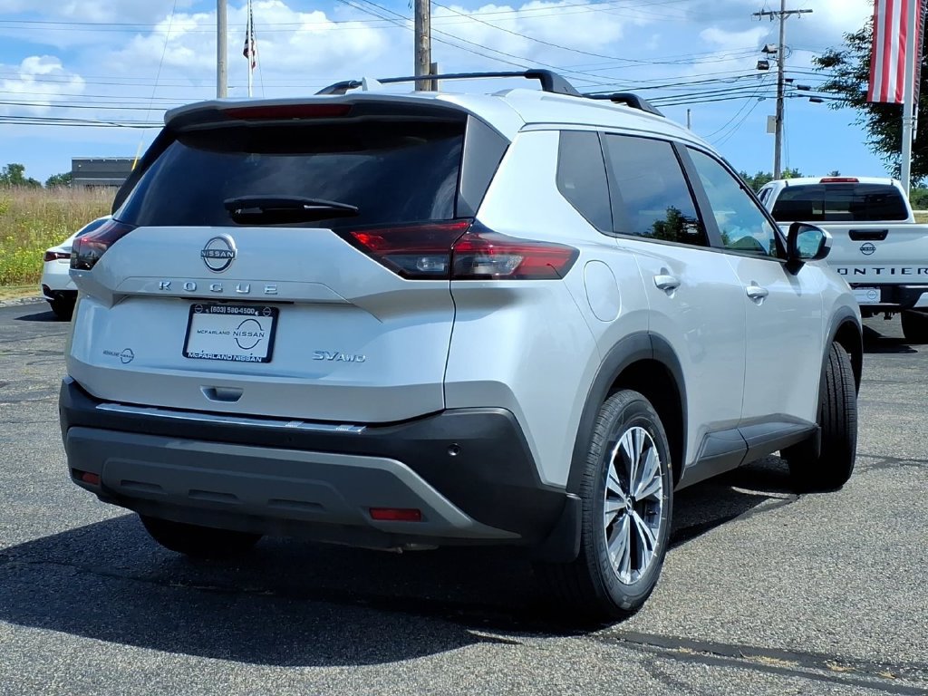 Certified 2023 Nissan Rogue SV w/ SV Premium B Package AWD/4WD image 3