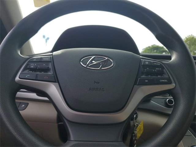Used 2018 Hyundai Elantra SEL image 13