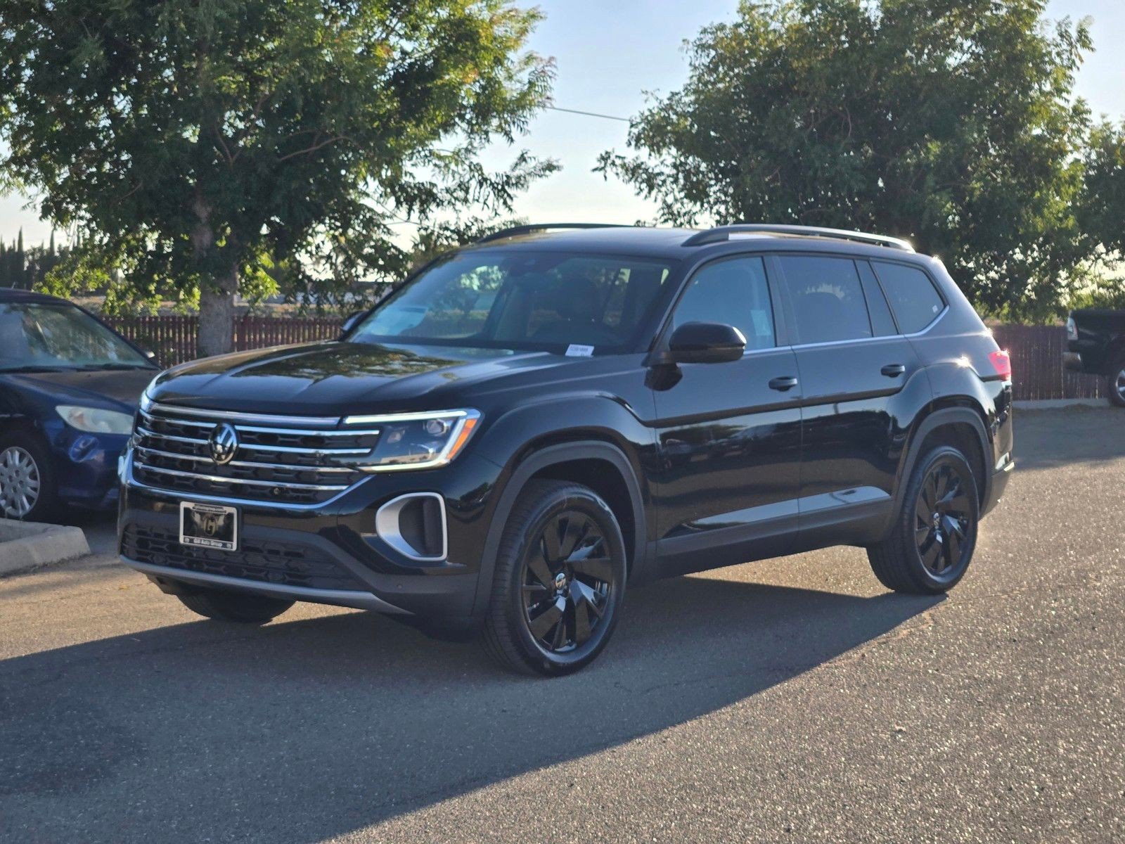 New 2026 Volkswagen Atlas SE FWD image 9