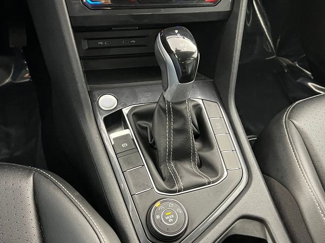 Used 2024 Volkswagen Tiguan SE image 22