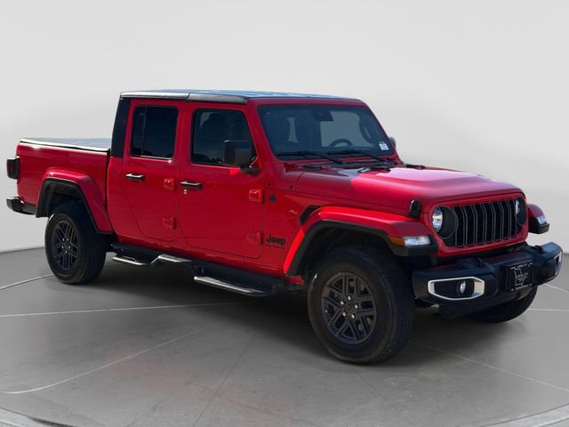 Used 2024 Jeep Gladiator Sport