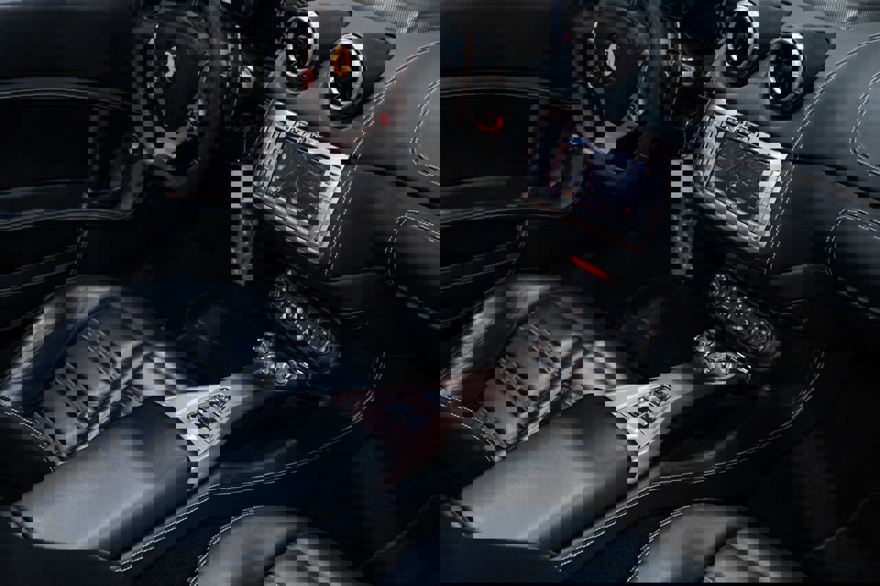 Used 2014 Ferrari California image 59