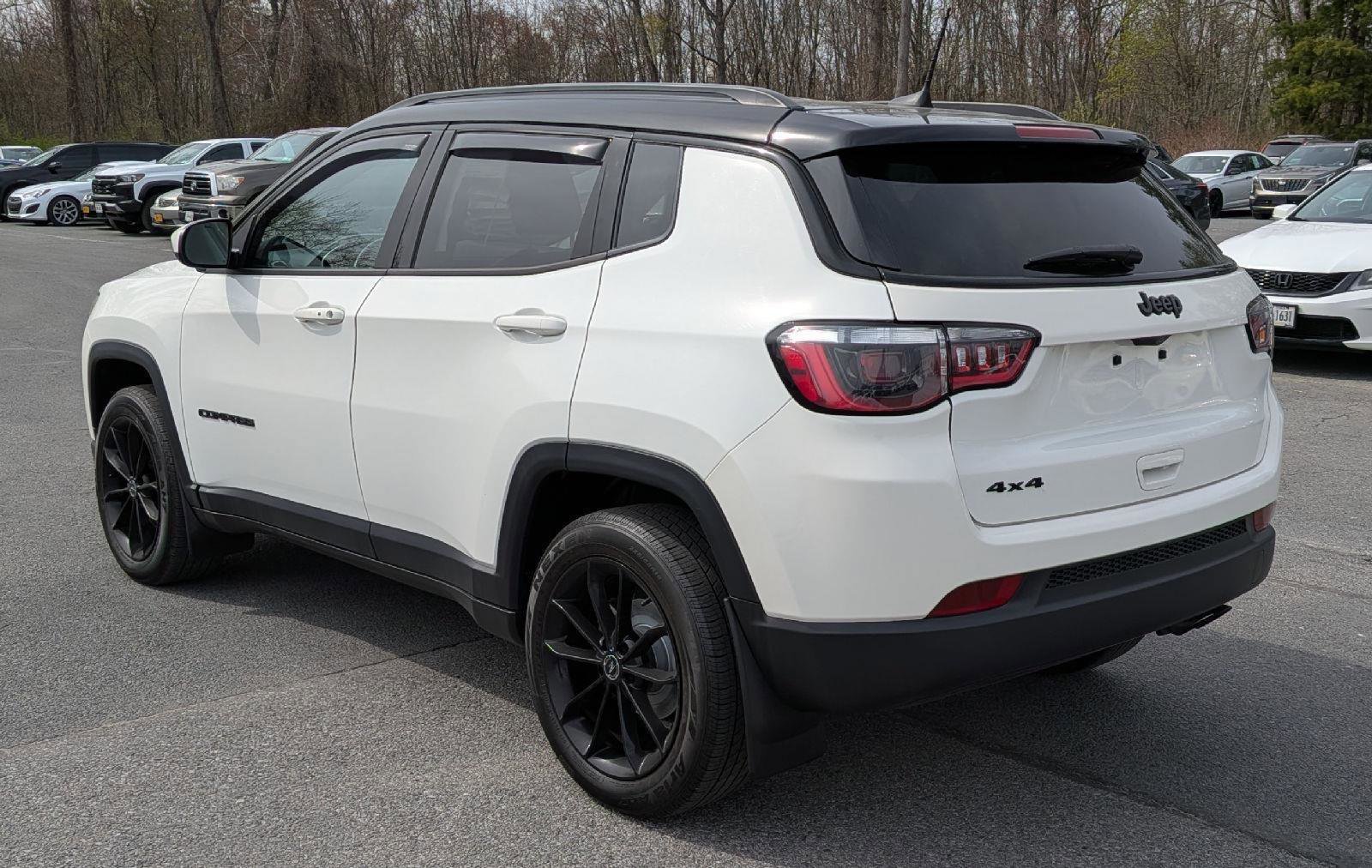 Used 2020 Jeep Compass Latitude AWD/4WD image 7