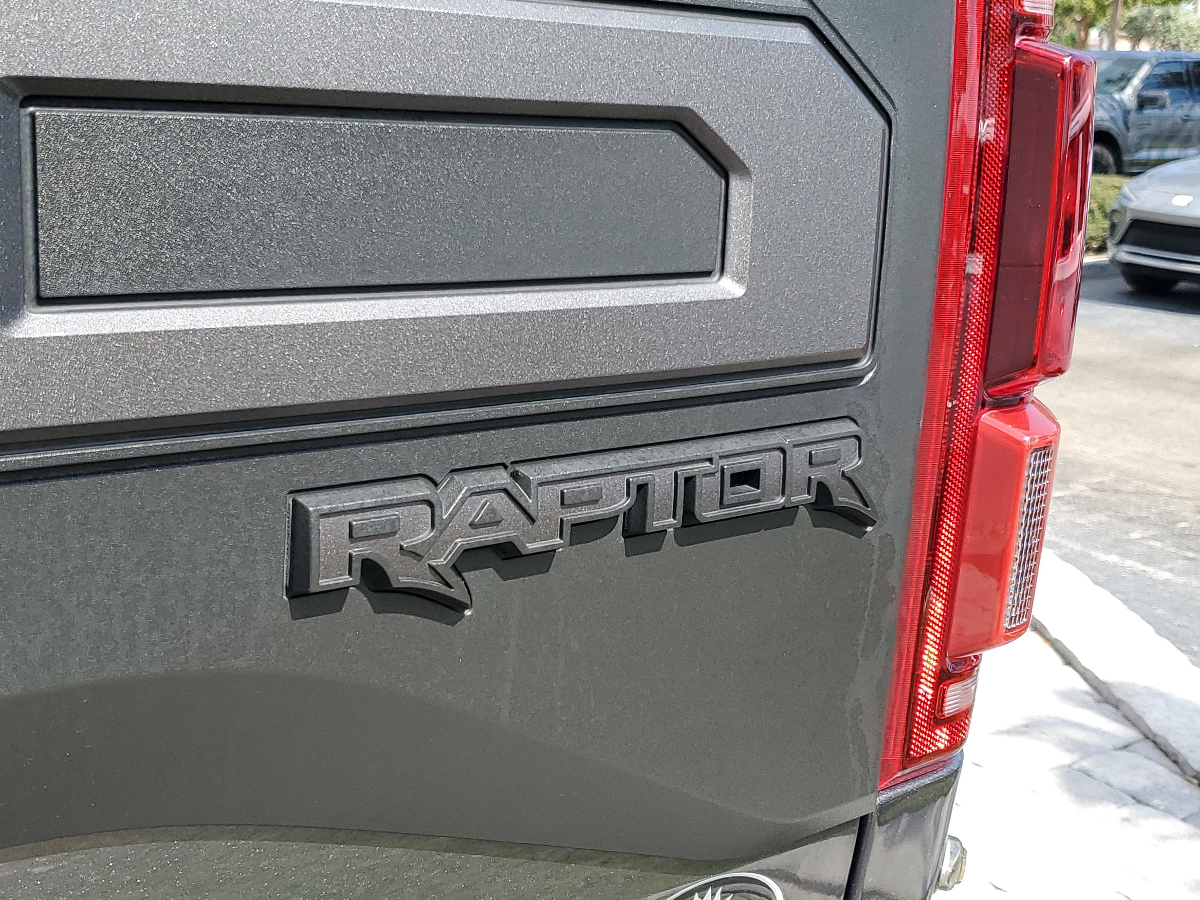 Used 2019 Ford F150 Raptor w/ Equipment Group 802A Luxury image 8