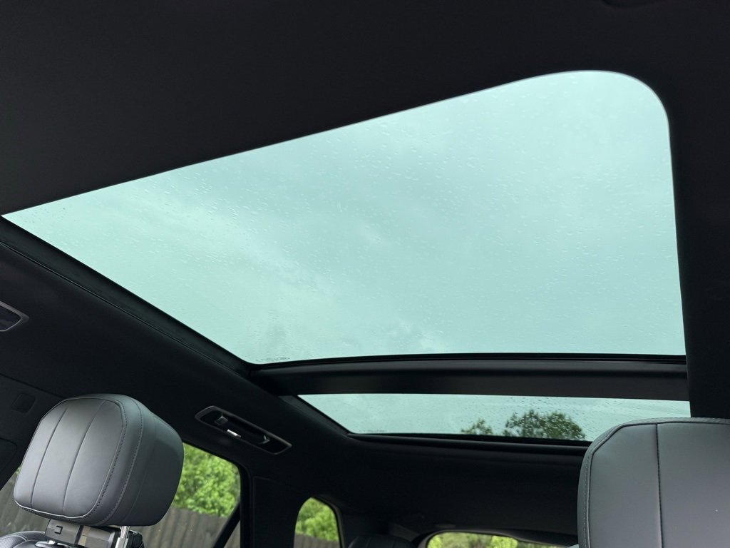 New 2025 Land Rover Range Rover Sport Dynamic SE image 24