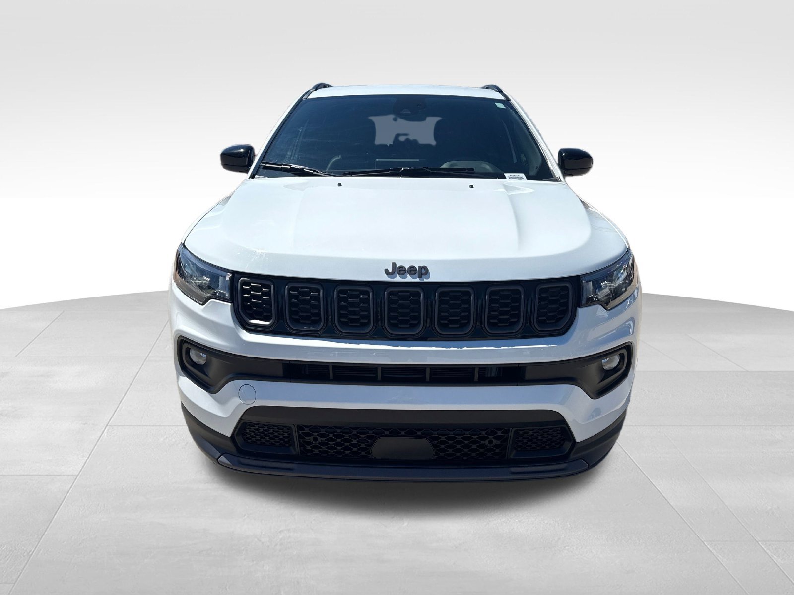 Used 2025 Jeep Compass Latitude w/ Convenience Group AWD/4WD image 19