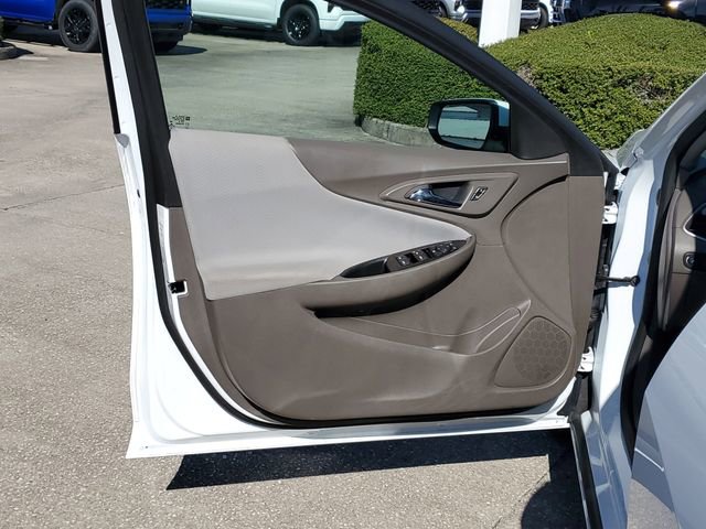 Used 2025 Chevrolet Malibu LT image 17