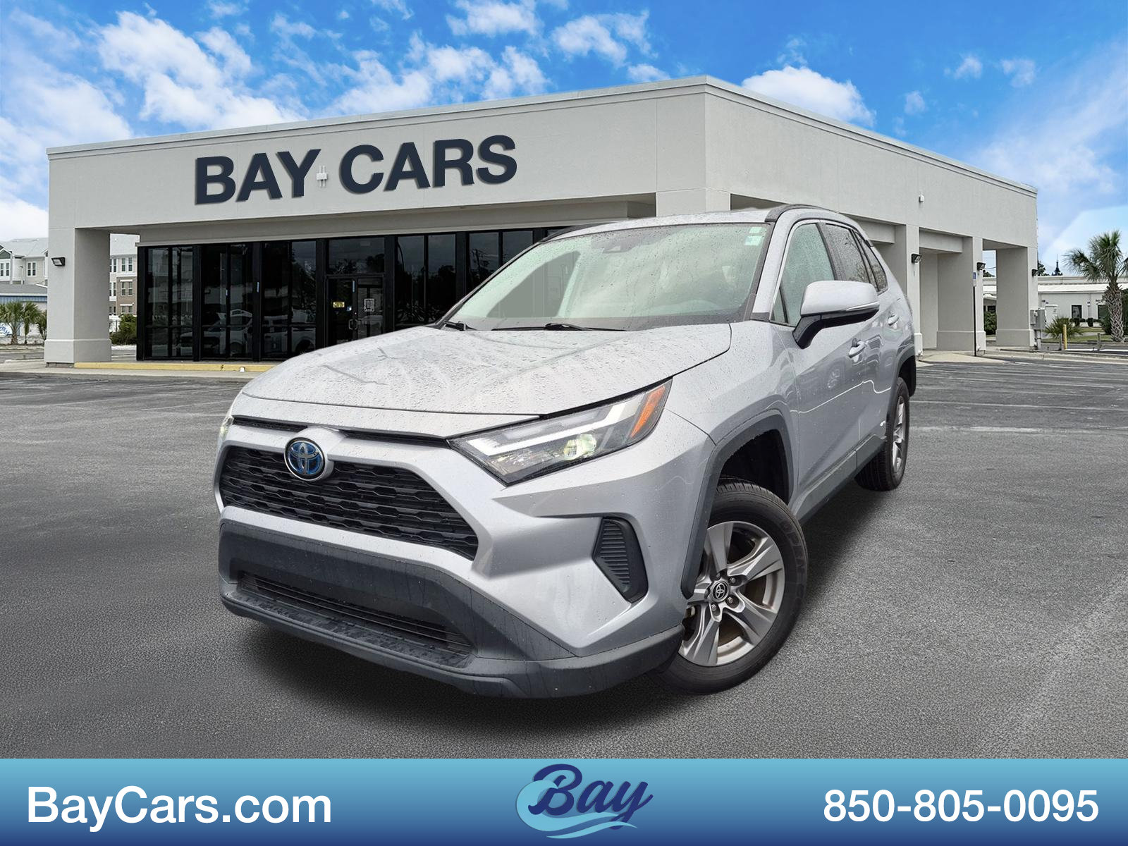 Used 2022 Toyota RAV4 XLE w/ Convenience Package