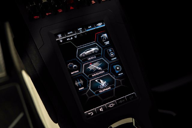 Used 2021 Lamborghini Huracan STO RWD image 21