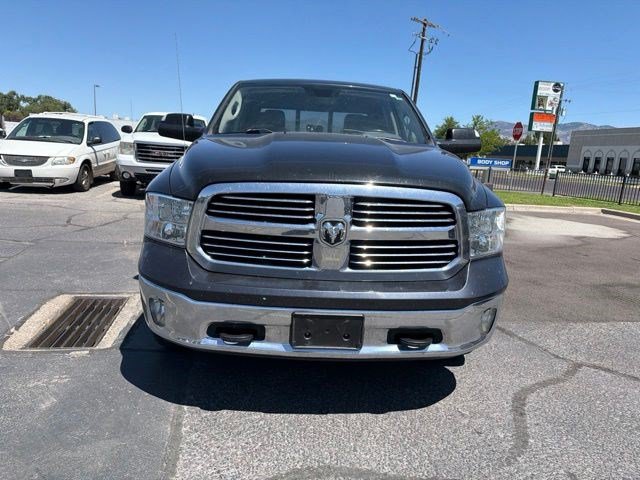 Used 2017 RAM 1500 Classic SLT w/ SLT Plus D←cor Group AWD/4WD image 2