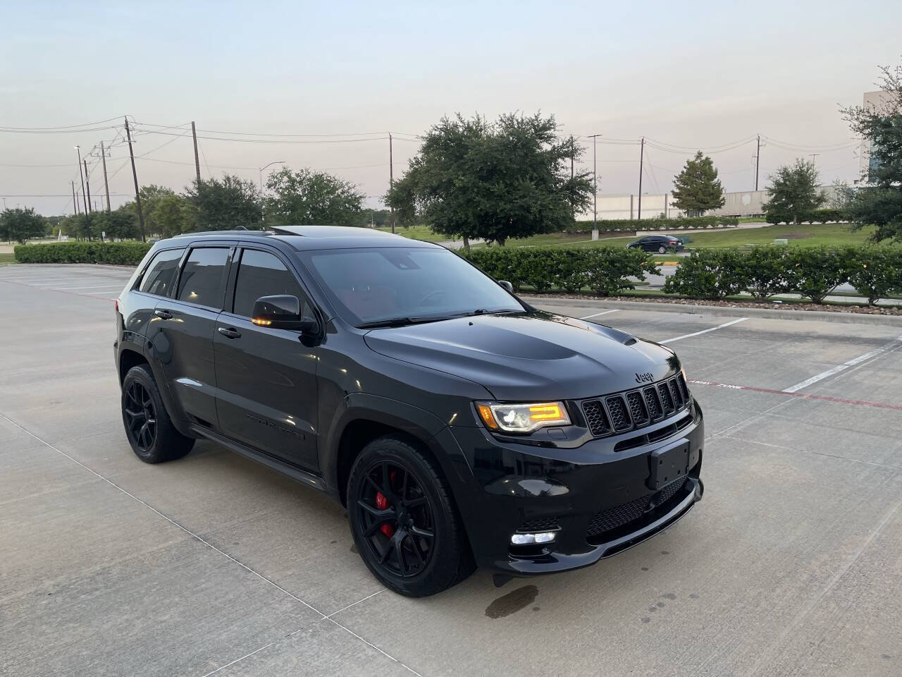 Used 2021 Jeep Grand Cherokee SRT AWD/4WD image 9