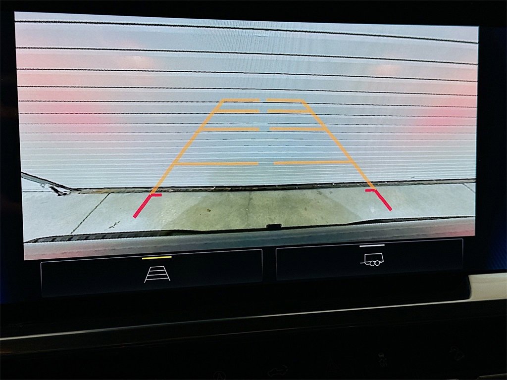 Used 2023 Chevrolet Silverado 1500 RST image 11