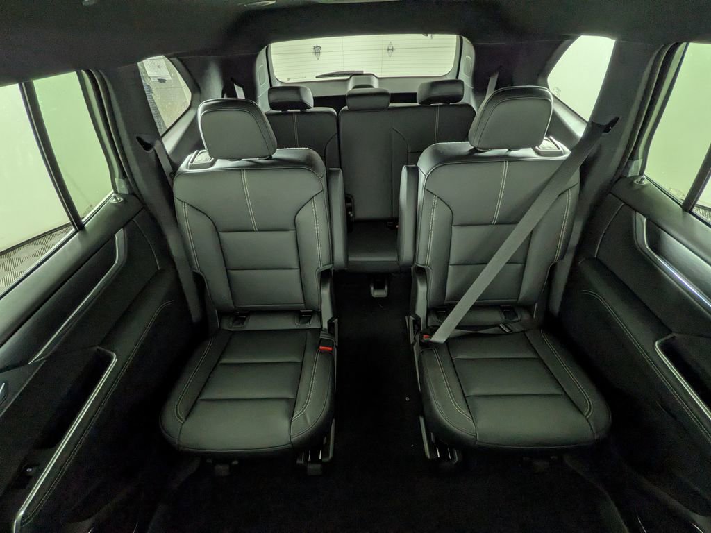 New 2026 GMC Acadia Elevation image 29