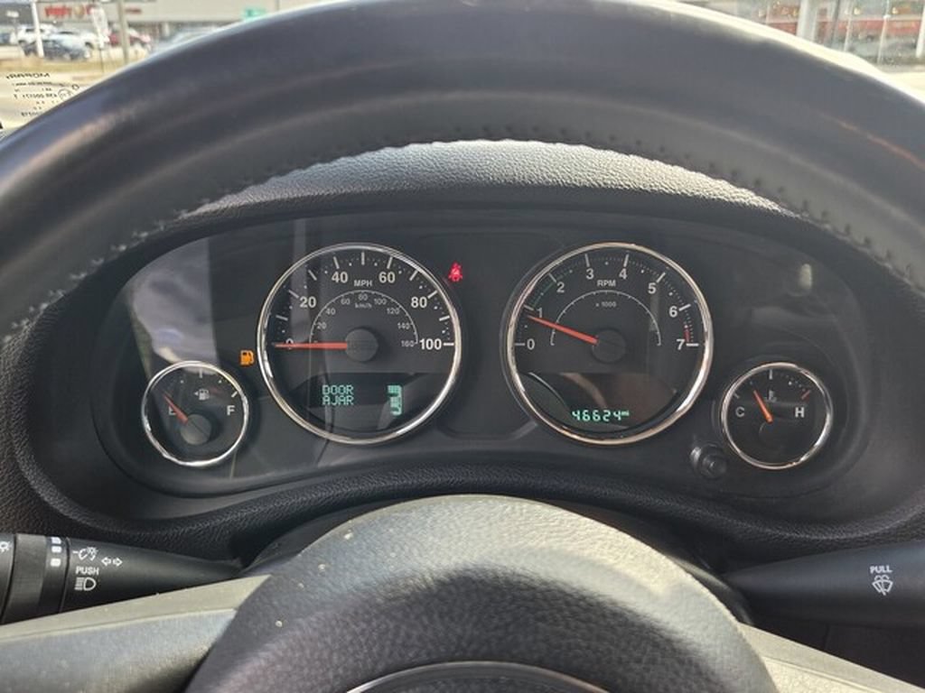 Used 2015 Jeep Wrangler Sport w/ Quick Order Package 23S AWD/4WD image 25