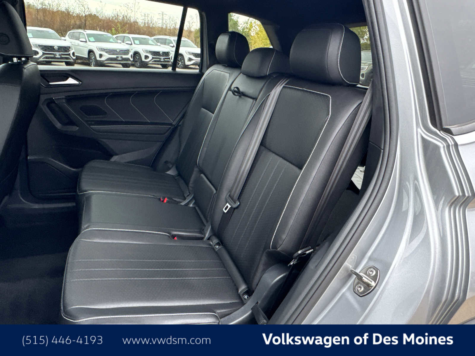 Used 2024 Volkswagen Tiguan SE R-Line image 12