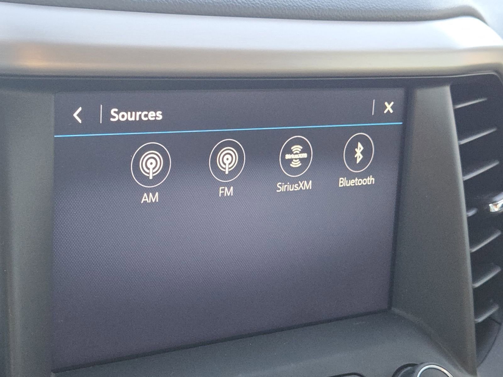 Used 2023 GMC Acadia Denali w/ Denali Technology Package FWD image 36