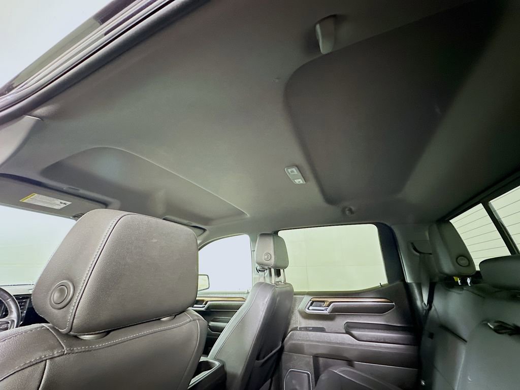 Used 2022 Chevrolet Silverado 1500 RST w/ Convenience Package II image 13