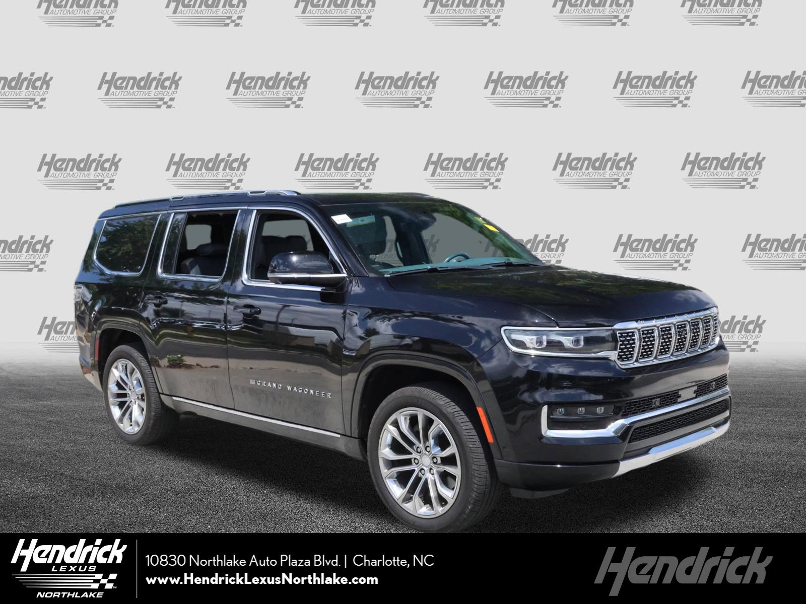 Used 2022 Jeep Grand Wagoneer Series II w/ Premium Group II AWD/4WD image 1