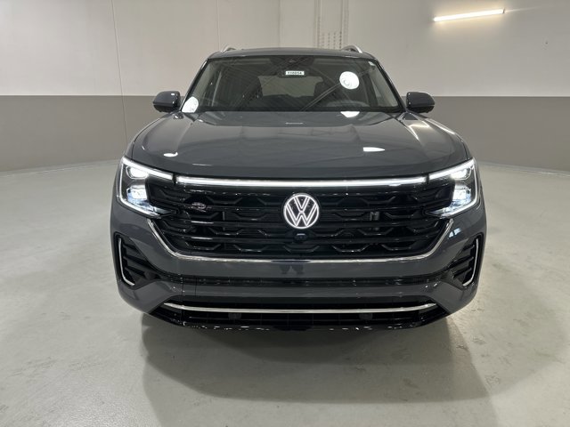 New 2026 Volkswagen Atlas SEL Premium R-Line image 2