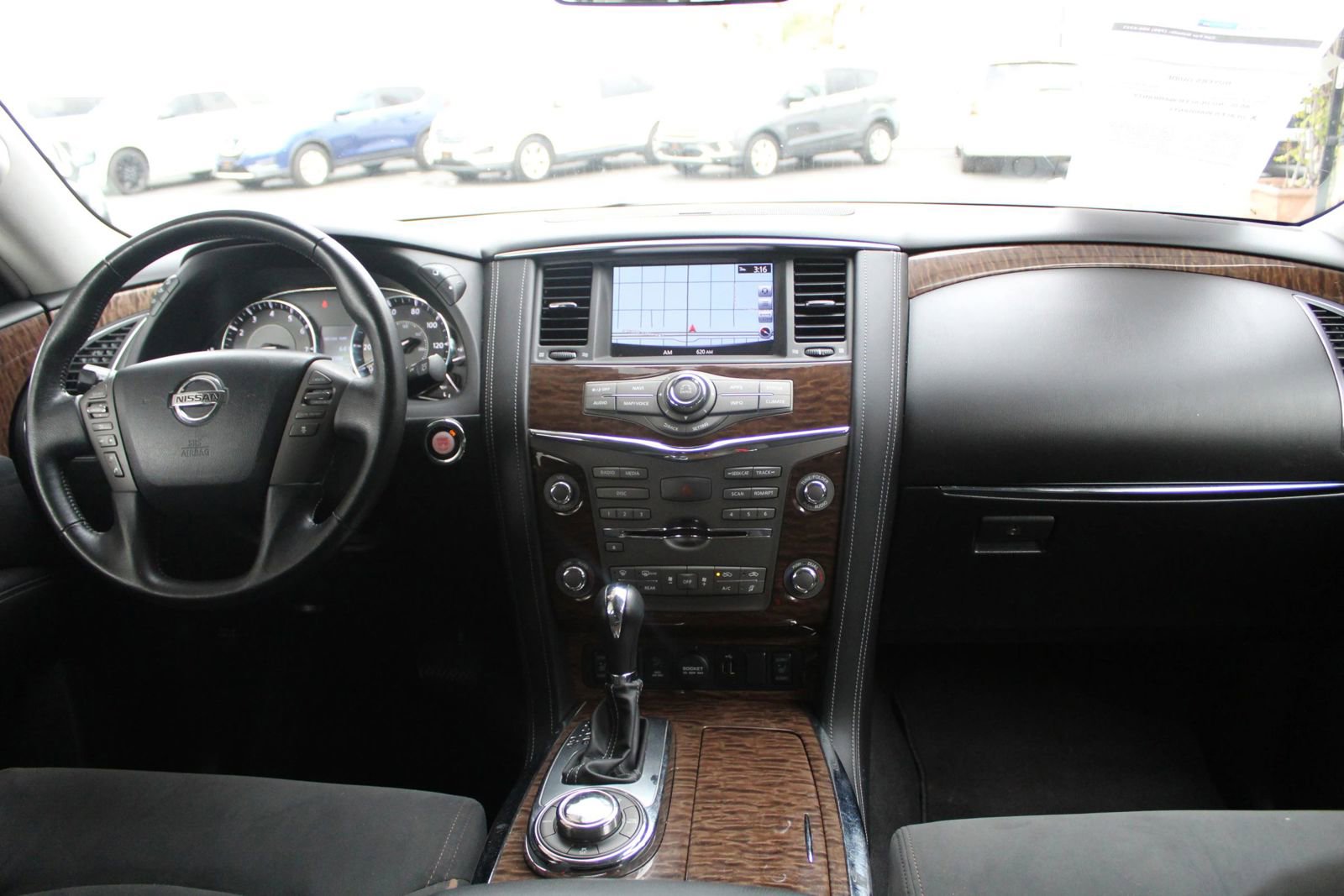 Used 2019 Nissan Armada SV image 12