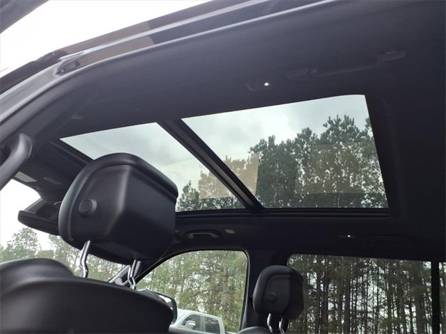 Used 2024 Jeep Wagoneer 2WD w/ Premium Group I image 9