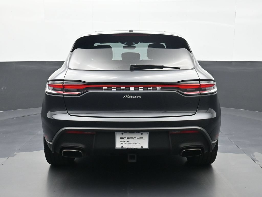 Certified 2023 Porsche Macan AWD/4WD image 21